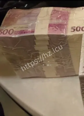 男子高铁被错拿背包